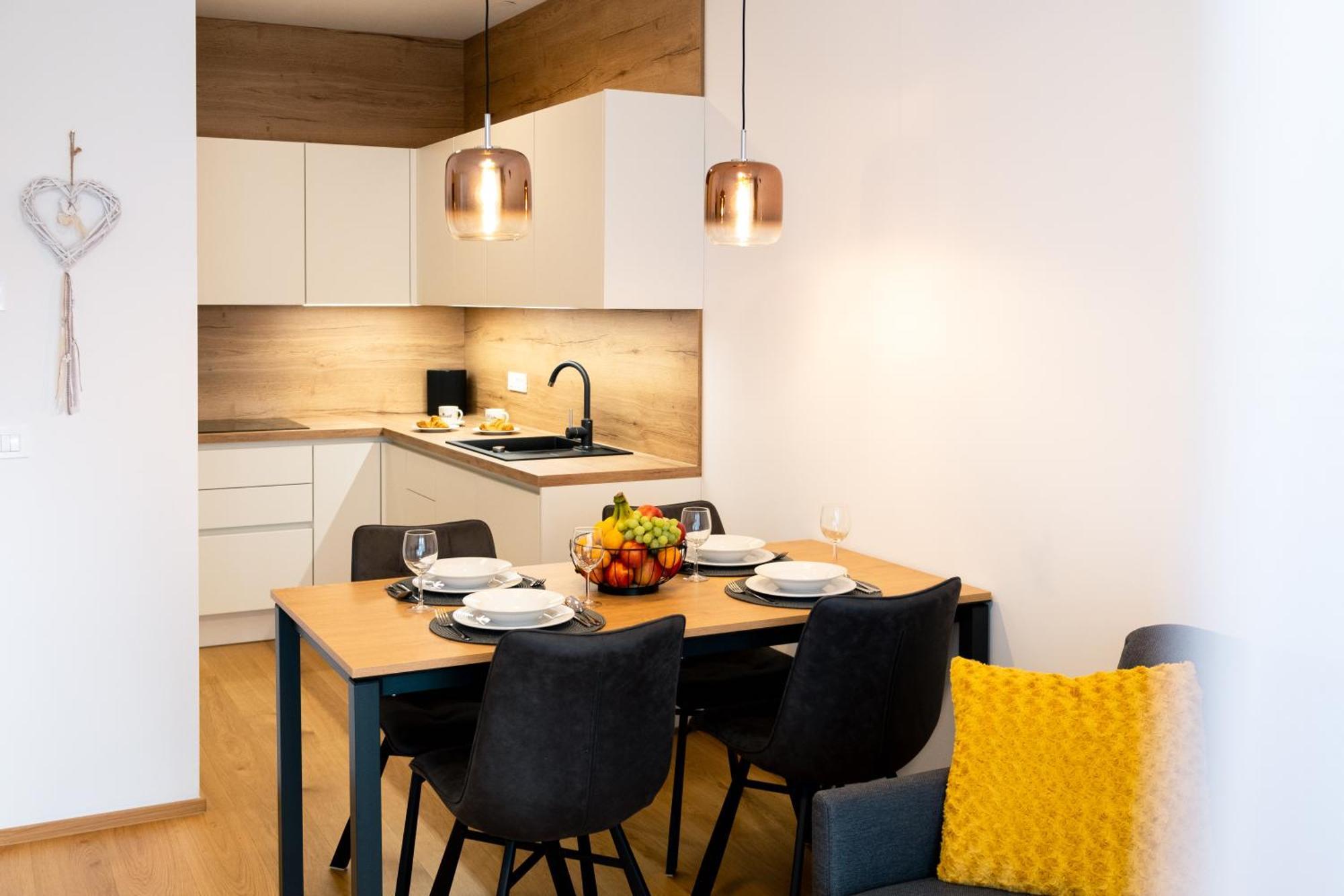 Masarykova Residence - Modern 1-Bedroom In City Center & Free Parking Liubliana Exterior foto