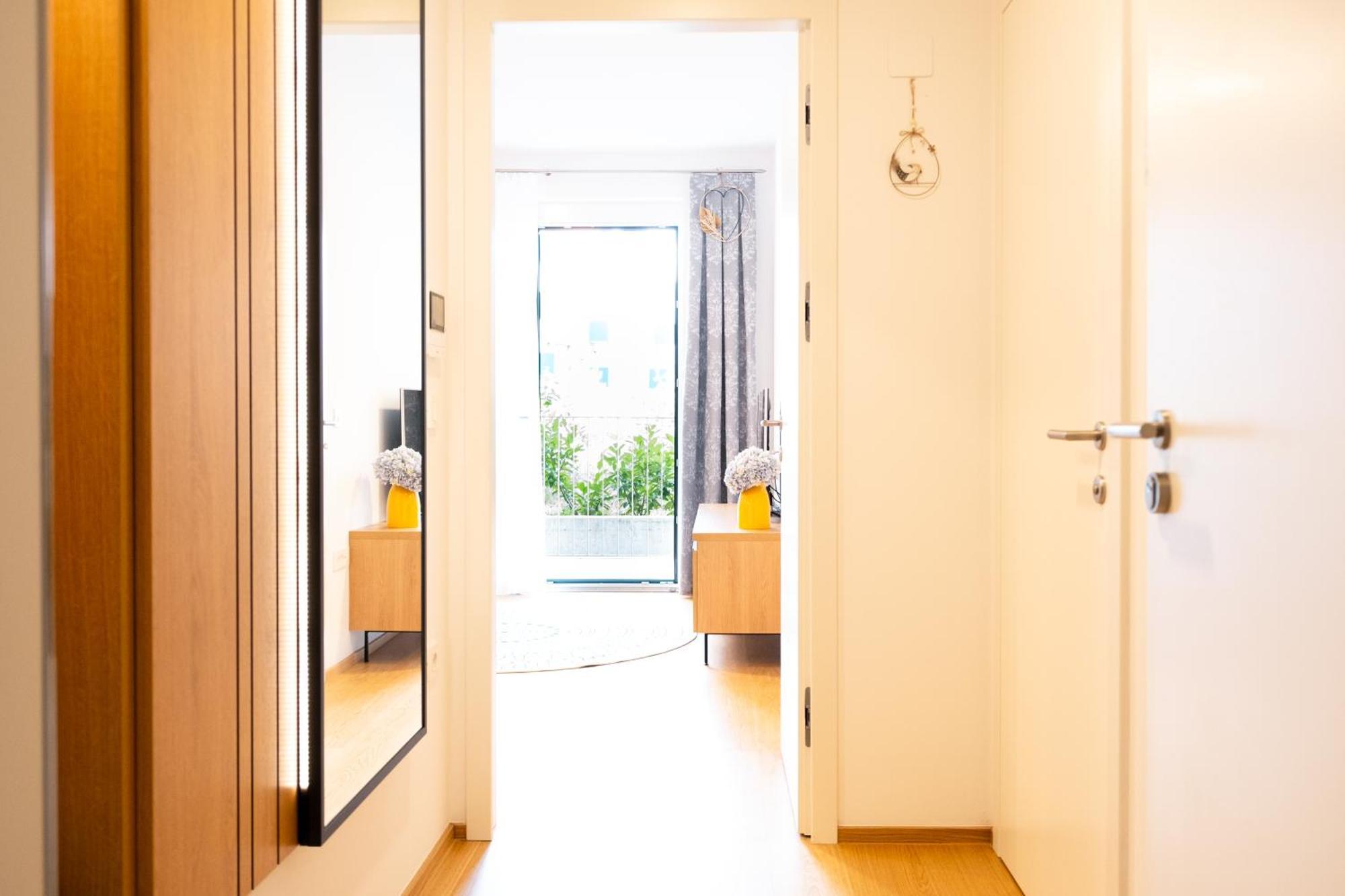 Masarykova Residence - Modern 1-Bedroom In City Center & Free Parking Liubliana Exterior foto
